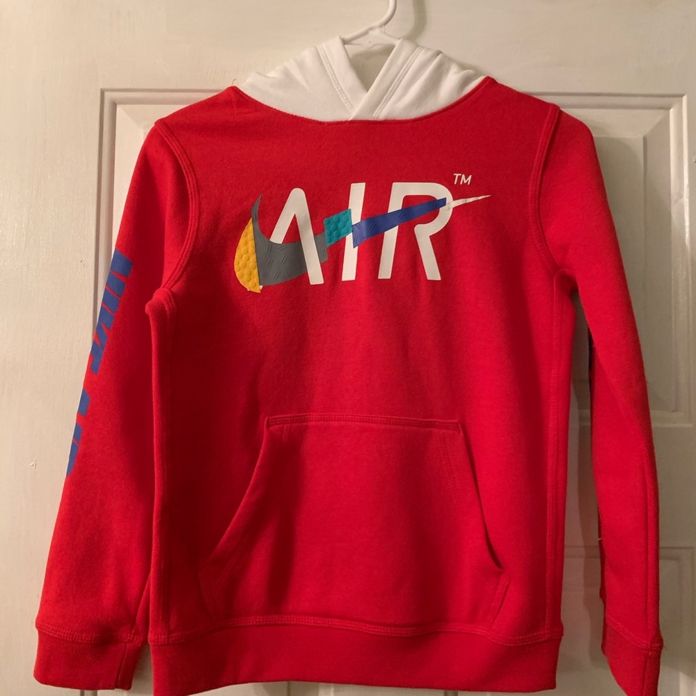 NIKE SWEATSHIRT BRAND NEW